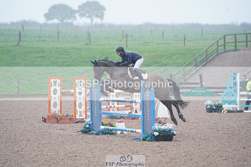 241006A-145332-07975 - Cls 21 Snr Fox & 1.20 Open