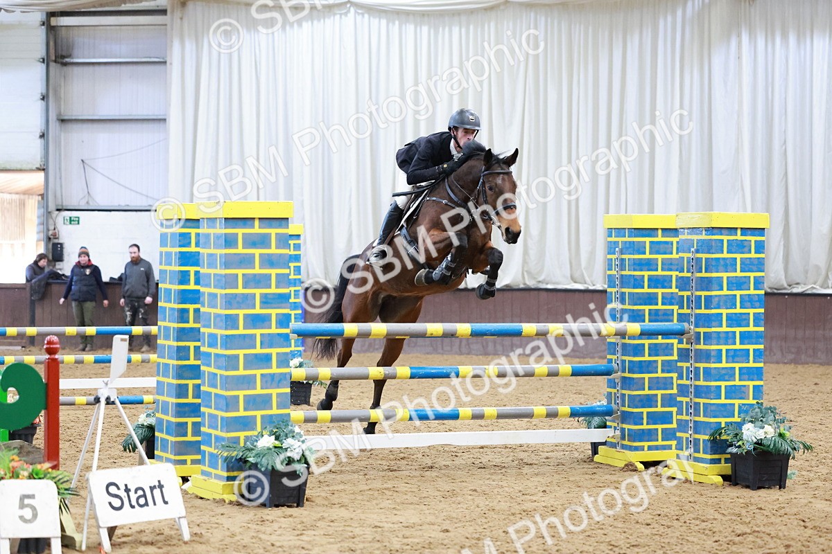 SBM_003904 - Class 11 - Senior Newcomers/ 1.10m Open