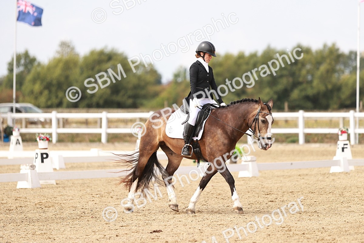 SBM_000917 - Class 1 - Prelim 5 - 10.40-11.36