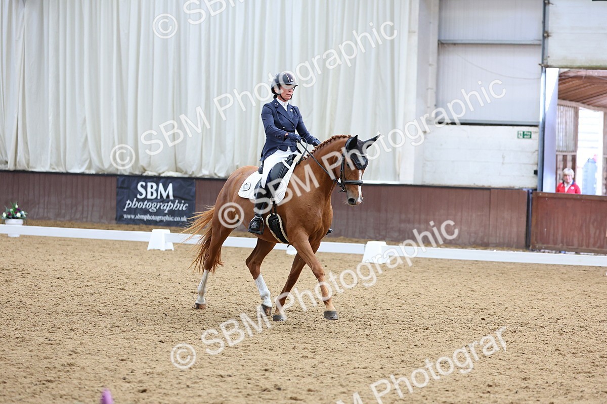 SBM_016661 - Class 16 - Novice FSM - 11.50-12.38