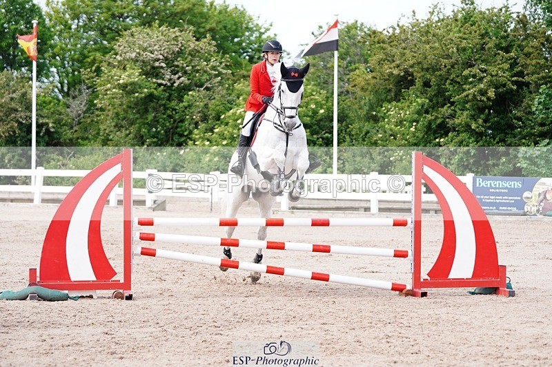 250525-111224-09232 - Cls 32 A&B Snr Brit Nov & 90cm Open