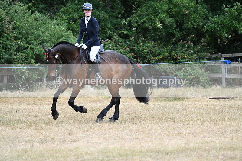 WJ7_1435 - Class 8 Ridden Veterans