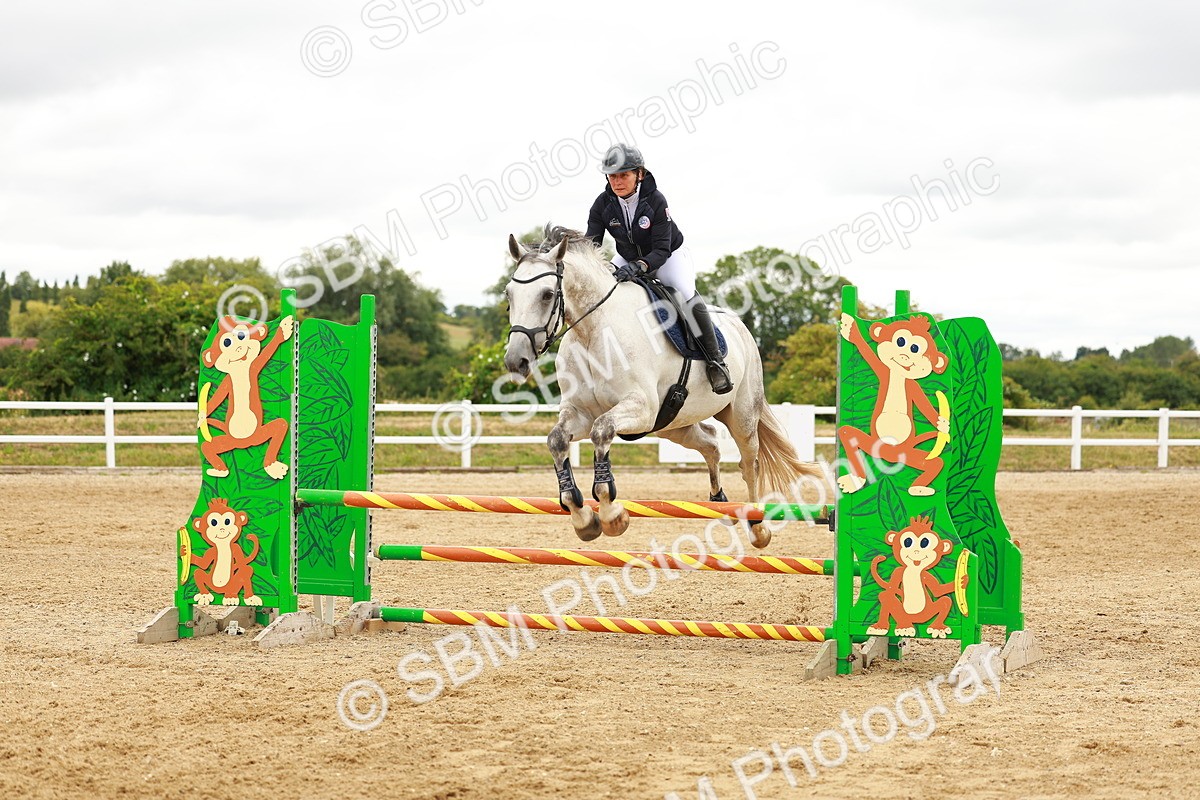 SBM_001940 - Class 9 - Senior British Novice - 90cm