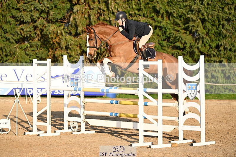 250322A-170705-03695 - Cls 14 Snr Fox & 1.20m Open