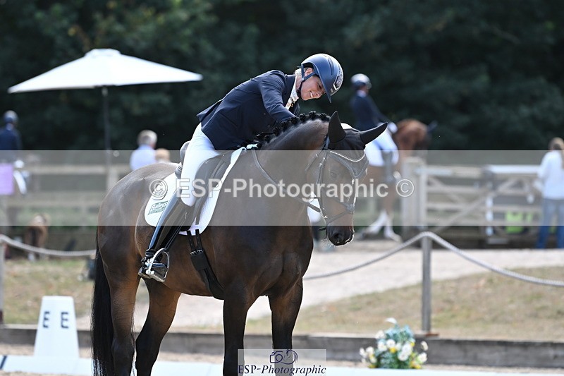 250808A-160642-01996_098-MissHannahBiggsDIsneysFantasiaSFS - 077-704-2164