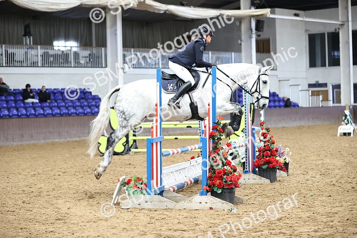 SBM_002847 - Class 9 - Senior British Novice 90cm