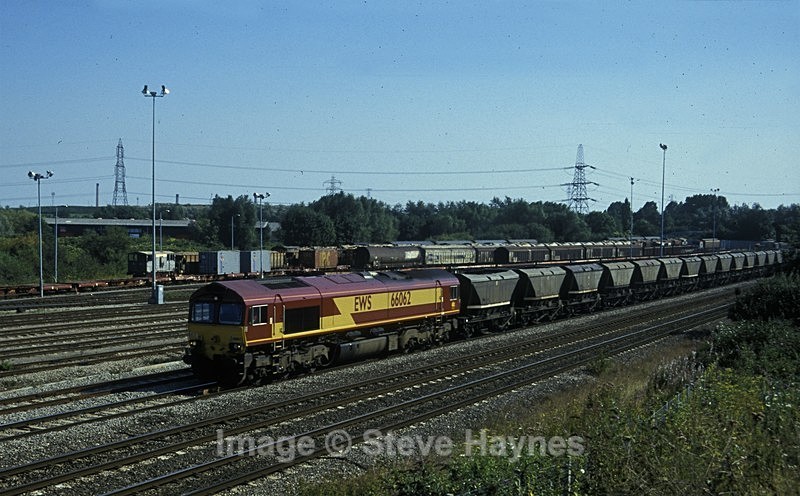 23rd Aug 2000 - Newport Alexandra Dock Junction Yard, Gwent