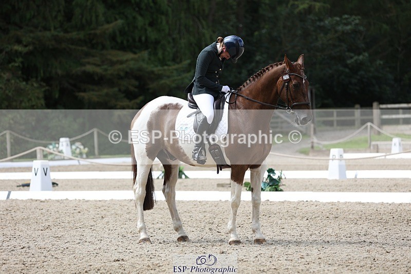 230812-121559-03974 - Cls 5 Novice Bronze 11.15 to 12.50 break