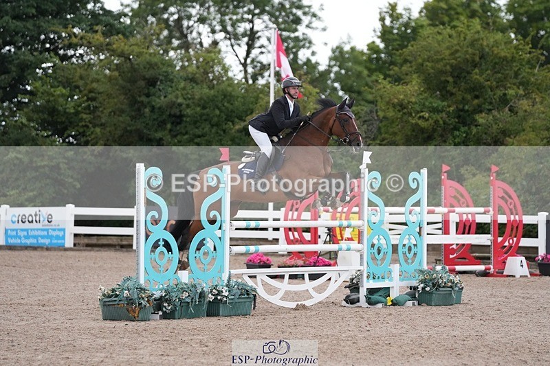 250720-090212-18048 - Cls16, 1 Star Silver Tour Accumulator