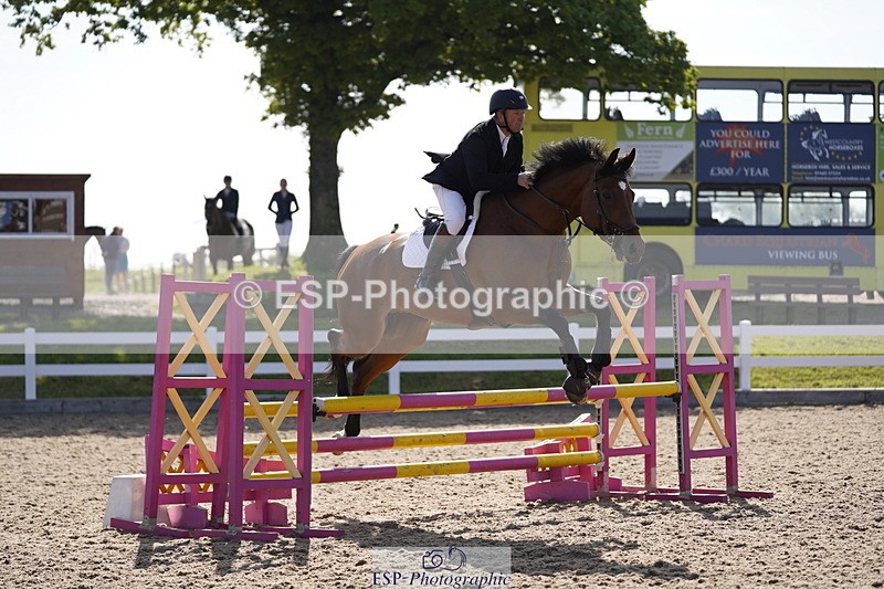 230527A-092242-03246 - Cls 19 British Novice & 90cm Open