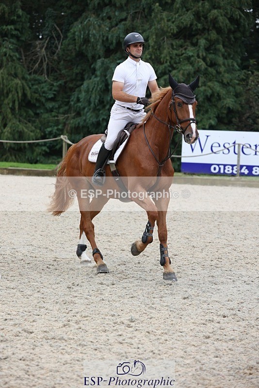 230908-170123-03091 - Cls 9 Snr Newcomers & 1.10m Open