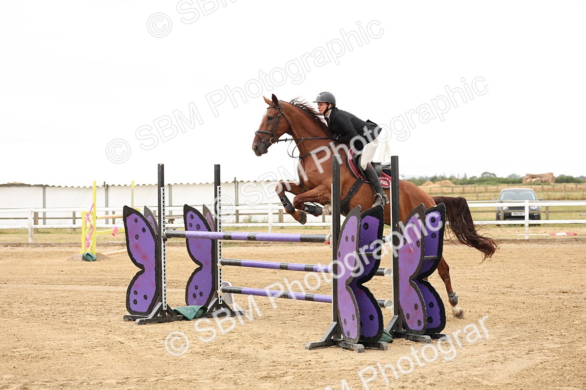 SBM_023930 - Class 6 - Senior Newcomers 1.10m