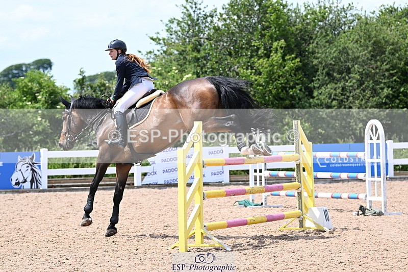 240619A-141116-00457 - Cls 4 Snr Newcomers and 1.10m Open