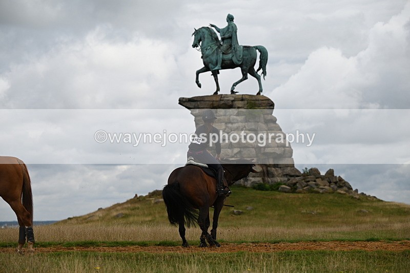 DSC_4265 - Time at Statue 09:50 to 11:09