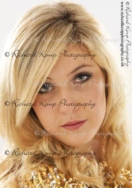 CH040111-5181 - People