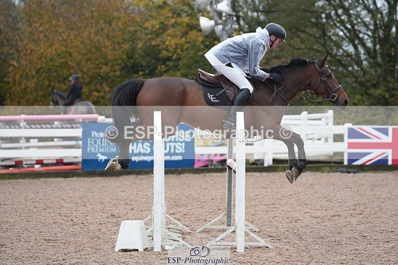 251109-092206-03178 - Cls 18 Discovery and 1m Open