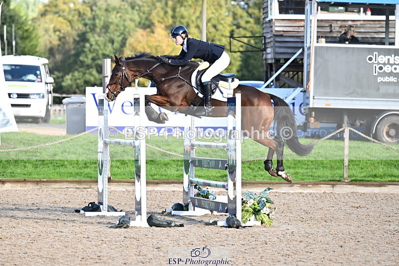 251024A-103803-06526 - B-169-Jessica.McCaldin