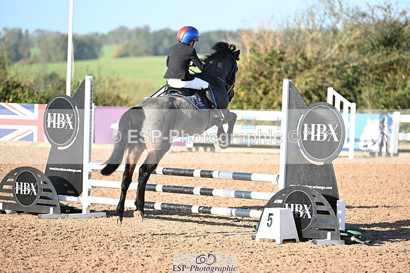 241026A-100730-00050 - SAT Cls 3 Pony Intro 70cm