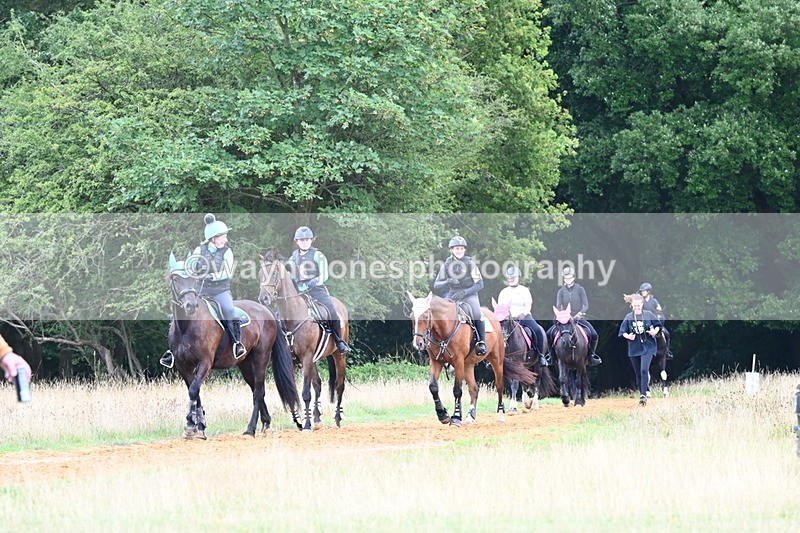 DSC_6699 - Time at Statue 12:45 to 13:15