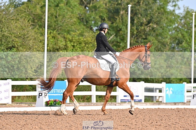 240817A-092211-06590 - 128-Kate.Lewis-Freeloader