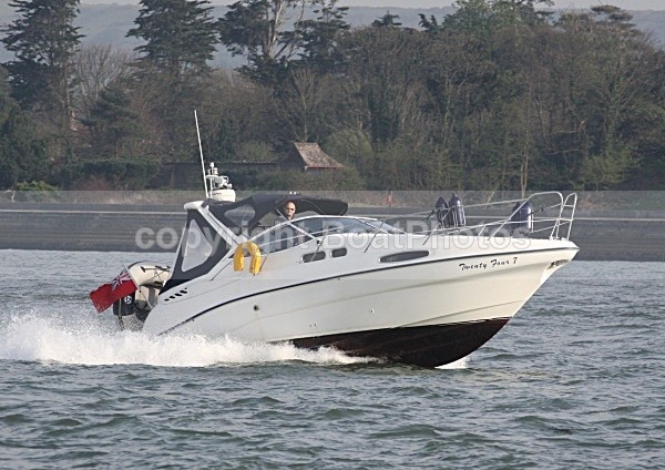 090412 TWENTY FOUR 7 IMG_1792 - Motorboats - Open