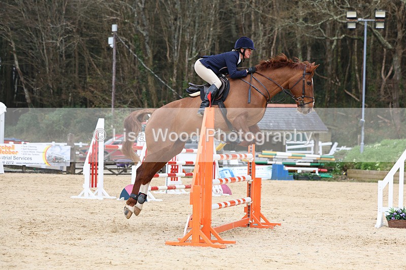 3E7A7750 - Class 8: Senior Newcomers/1.10m open