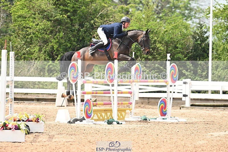 250424-123359-04364 - Cls 21 - 1 Star Gold Tour