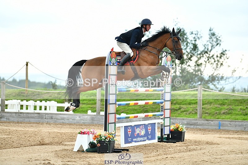 230720A-162339-04236 - Cls 9 2 Star Big 1.40m break to end