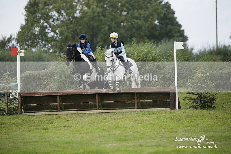  WWHT 171021 2164 - Novice Pairs (0.80m)  17/10/21