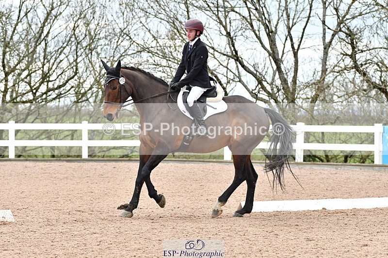 240107A-140904-02062 - UnAff Novice 28 and 30