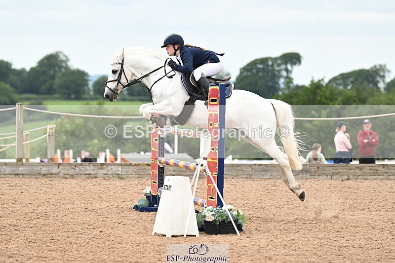 240630A-133802-13783 - Cls 25 HOYS 138cm Qualifier