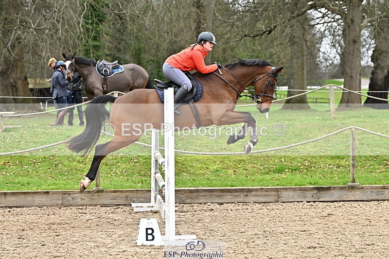 250201A-121921-00645 - Cls 02 Local Horse 100cm