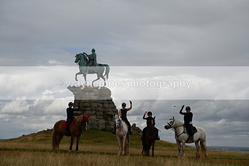 DSC_9152 - Time at Statue 14:33 to 15:10