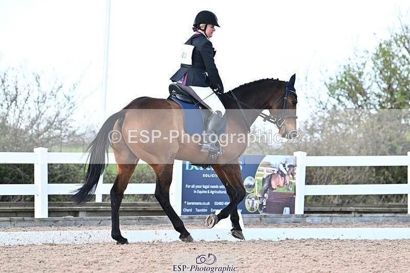 240324A-133206-03413 - Novice 28, 13.00 to 14.00