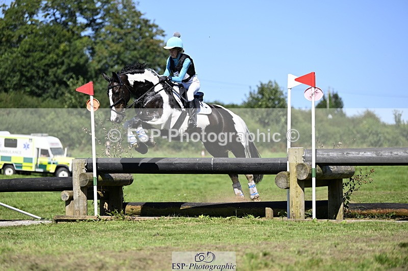 240811A-151652-05328 - 253-