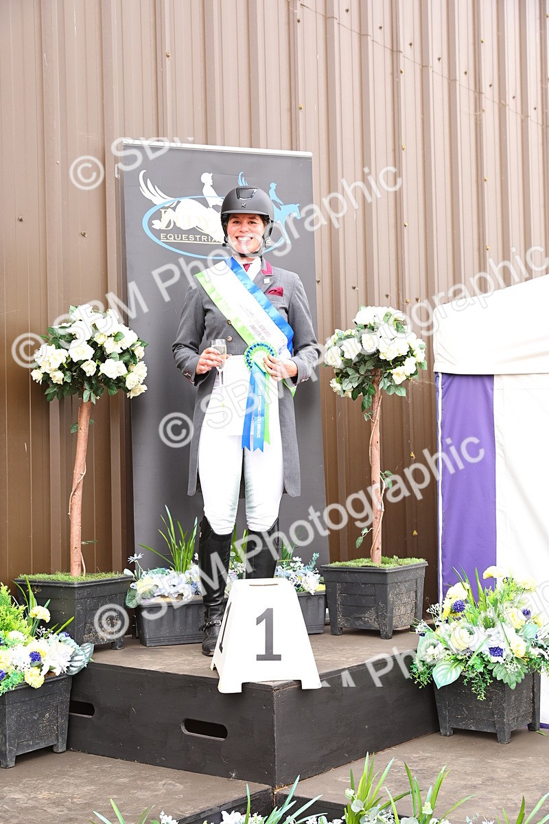 SBM_001925 - Presentations - cart