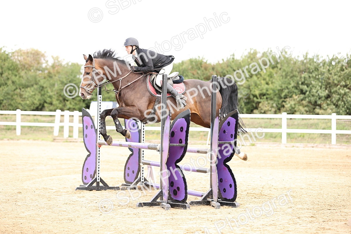SBM_004085 - Class 3 -  Senior British Novice - 90m Open