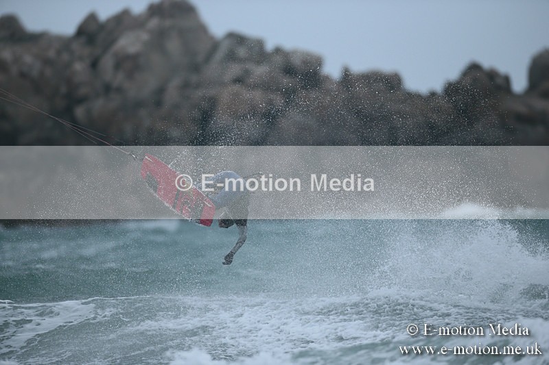 KS 030413-65 - Kite Surfing