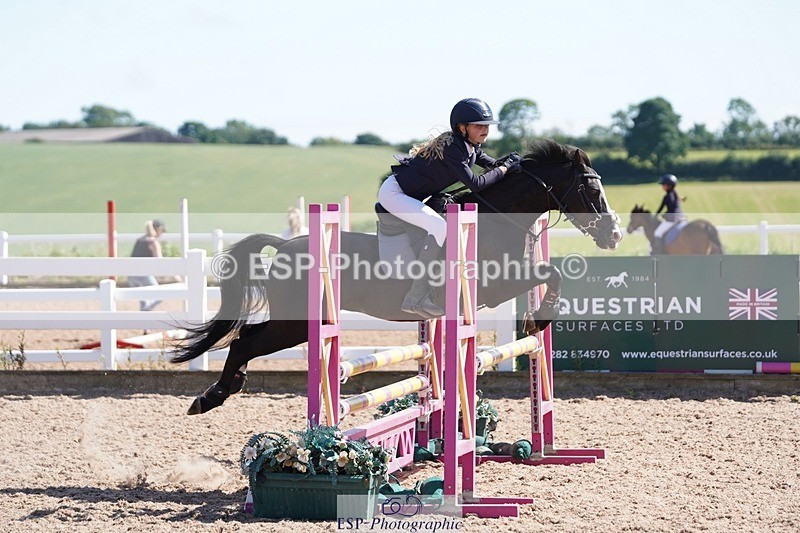 250627-162420-00070 - Cls 2 Pony Intro 80cm