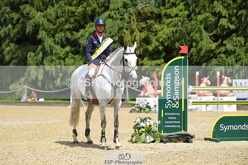 230528-134346-16101 - 3* Presentations