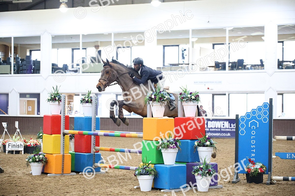 5K7A4187 - Class 3 - Senior Newcomers/ 1.10m Open