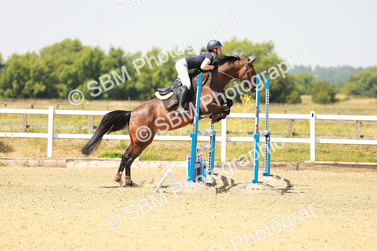 SBM_001395 - Class 4 - Senior Newcomers - 1.10m