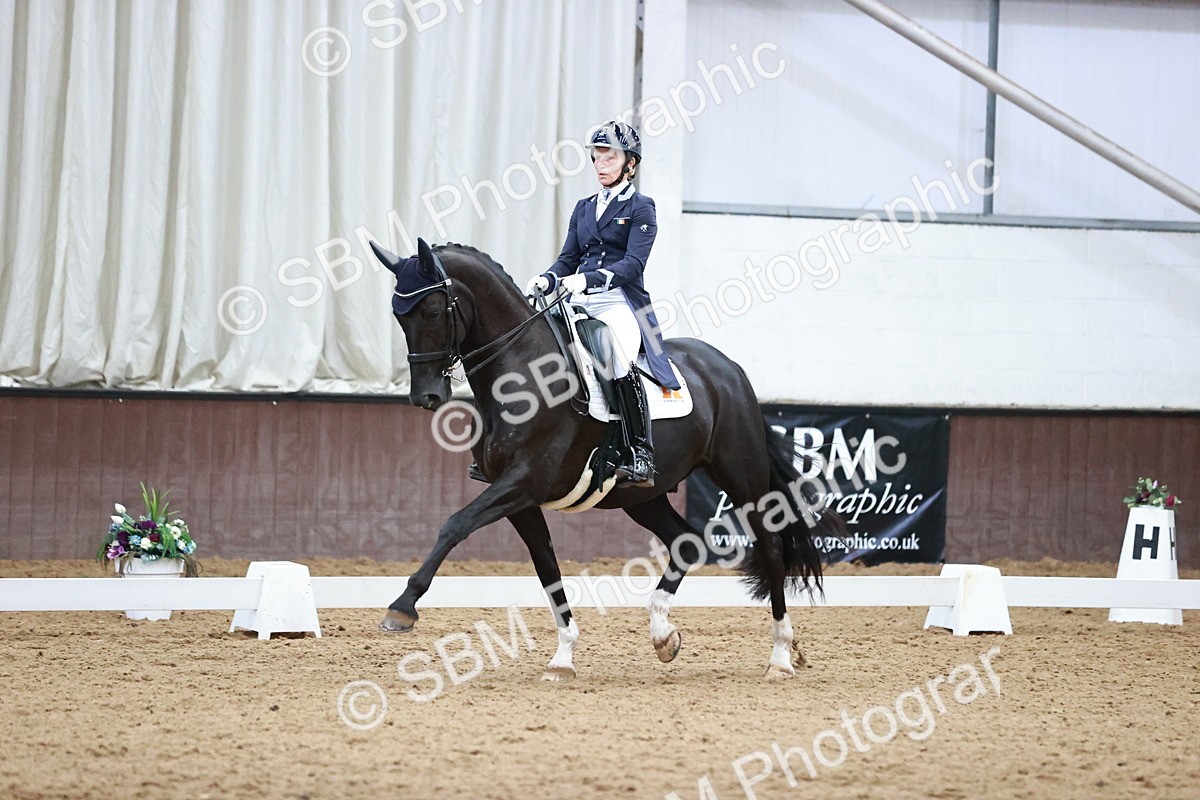 SBM_016694 - Class 5 - FEI INT II - 17.24-18.20