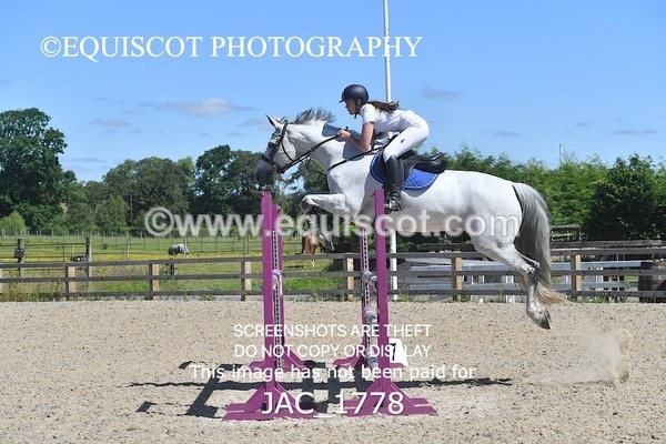 JAC_1778 - CLASS 5  Senior Newcomers/ 1.10m Open