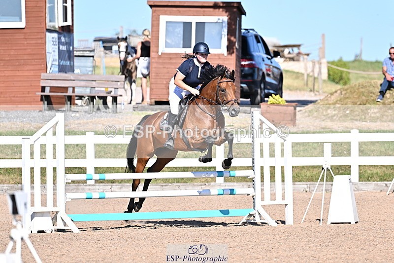 250708A-173026-00238 - 80cm Classes