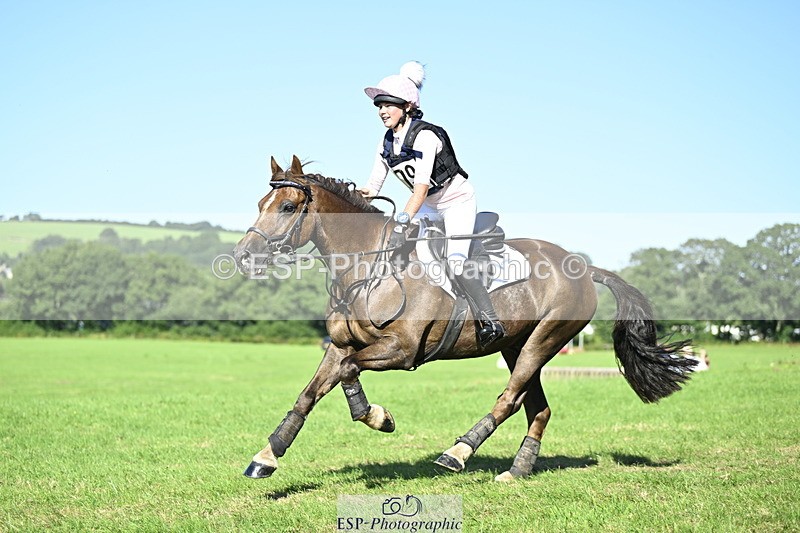 240811A-170521-06731 - 409-