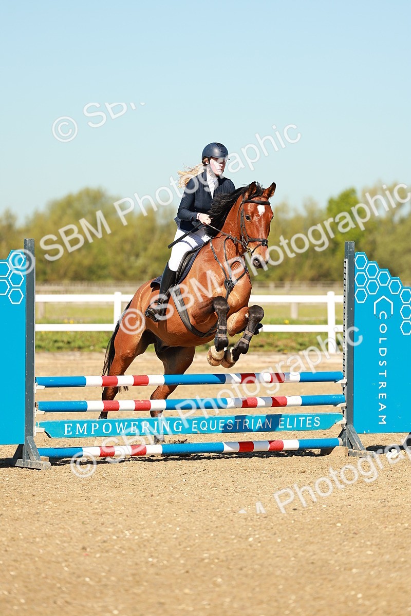 SBM_000010 - Class 1 - Clear Round