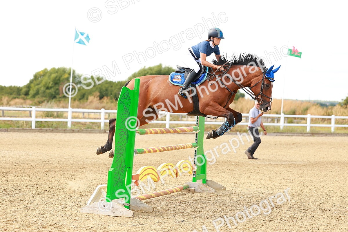 SBM_007414 - Class 5 - Senior British Foxhunter - 1.20m