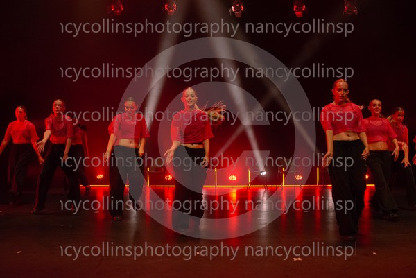 00977 - Nicki Minaj Medley