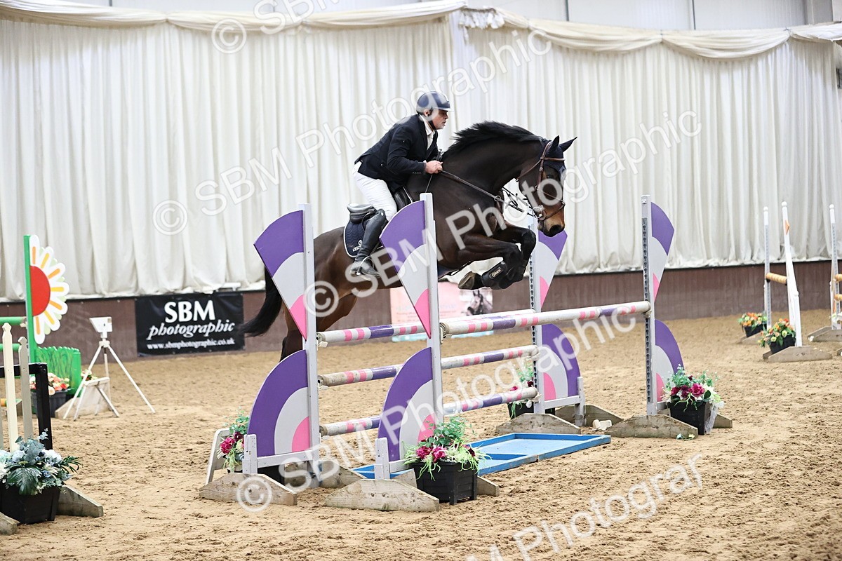 SBM_006207 - Class 16 - Senior Newcomers - 1.10m Open